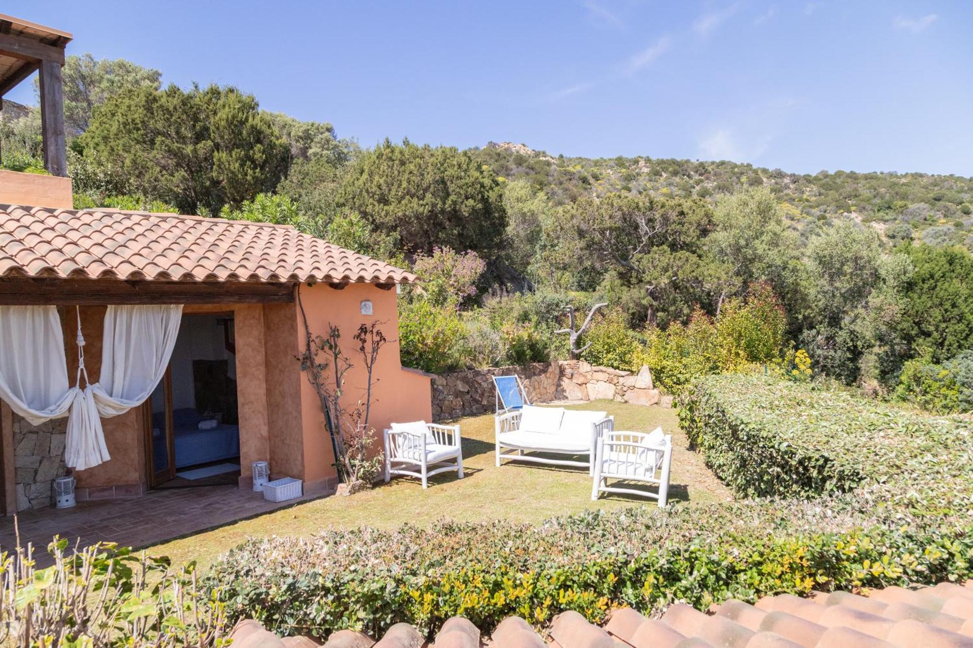 Residenza Del Barone Villa Zoe Chia - Vista Mare Экстерьер фото